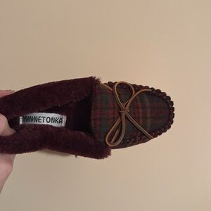 Burgundy plaid Minnetonka slippers